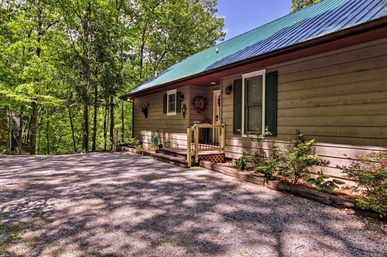 Eclectic Cabin With Hot Tub 1 Mi To Ober Gatlinburg Kültér fotó